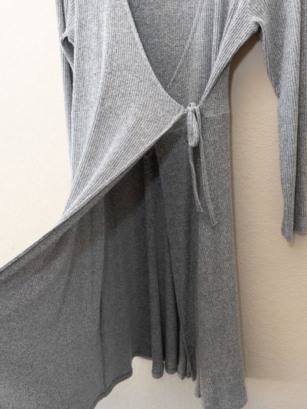 Old Navy Womens L Gray Ribbed Knit Wrap Dress Long Sleeve V Neck Tie Waist - Picture 8 of 16